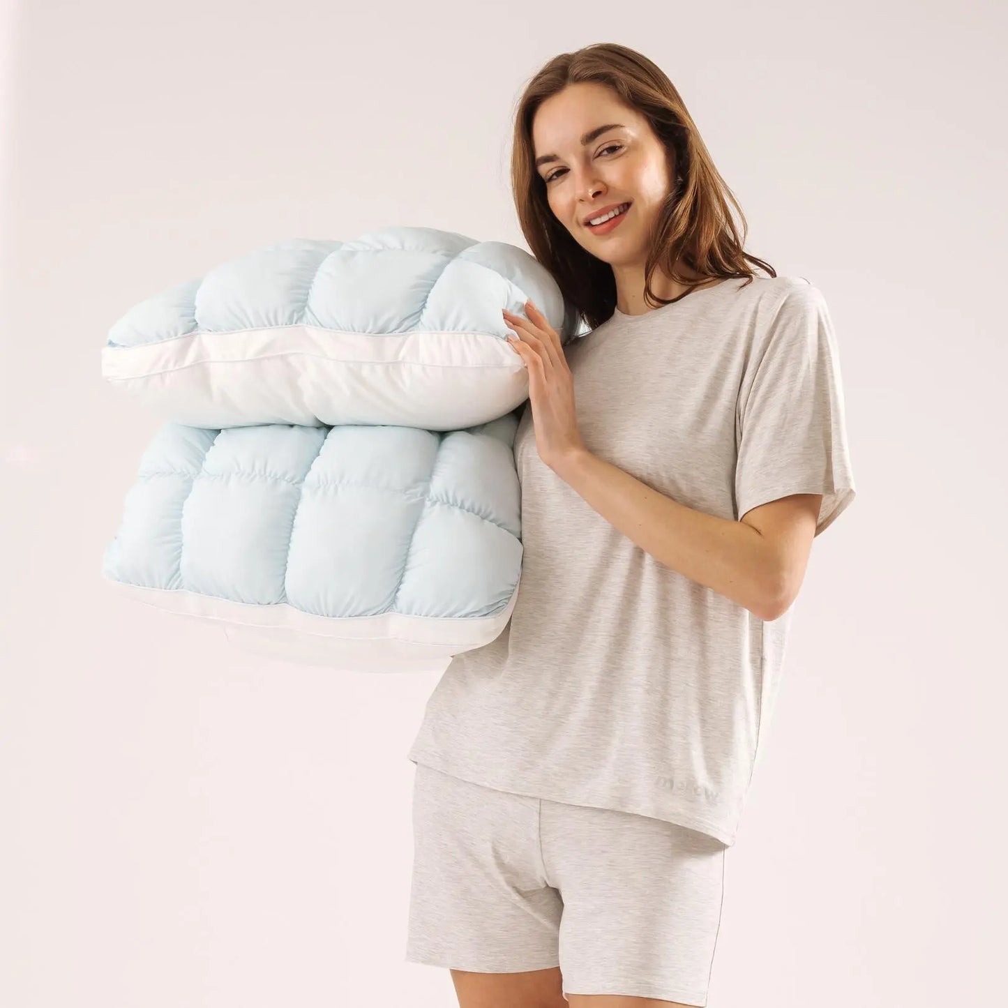 Say Goodbye to Neck Stiffness: The Ultimate Ergonomic Cervical Support Pillow