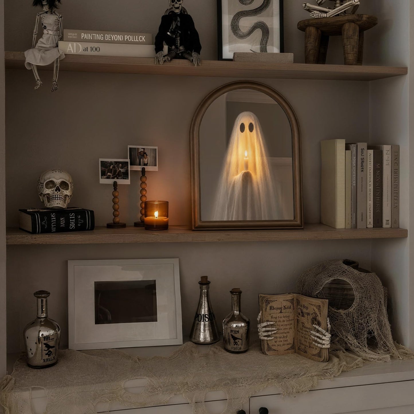 Light Up Ghost Mirror – Halloween Decor